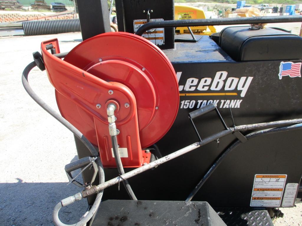 2015 Leeboy 150 S/A Towable Tac Pot,