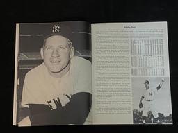 NEW YORK YANKEES 1965 TEAM YEARBOOK / MANTLE