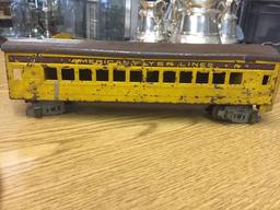 Set of four 1920's Union Pacific American Flyer Line's metal model train cars - wow as is