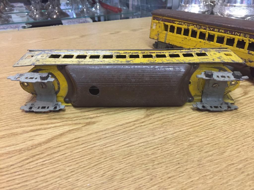 Set of four 1920's Union Pacific American Flyer Line's metal model train cars - wow as is