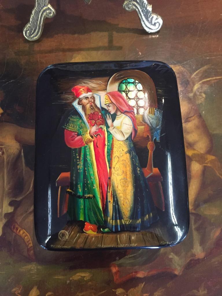 Hand made and signed Russian Lacquered stash/dresser box