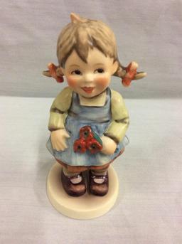 Collection of 3 exclusive edition Hummel figurines includes "private conversation"