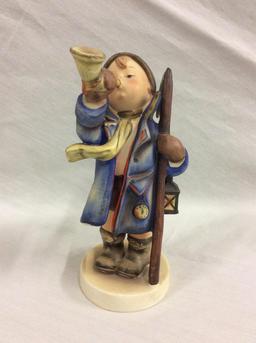 Collection of 4 TMK2 Hummel figurines includes violin boy + trumpet boy