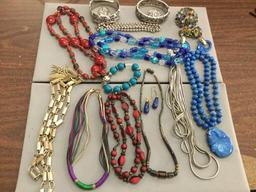 Nice collection of estate necklaces, bracelets, and earrings, see pics