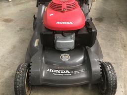 Honda Harmony Quadra Cut System lawn mower - easy start /self propelled