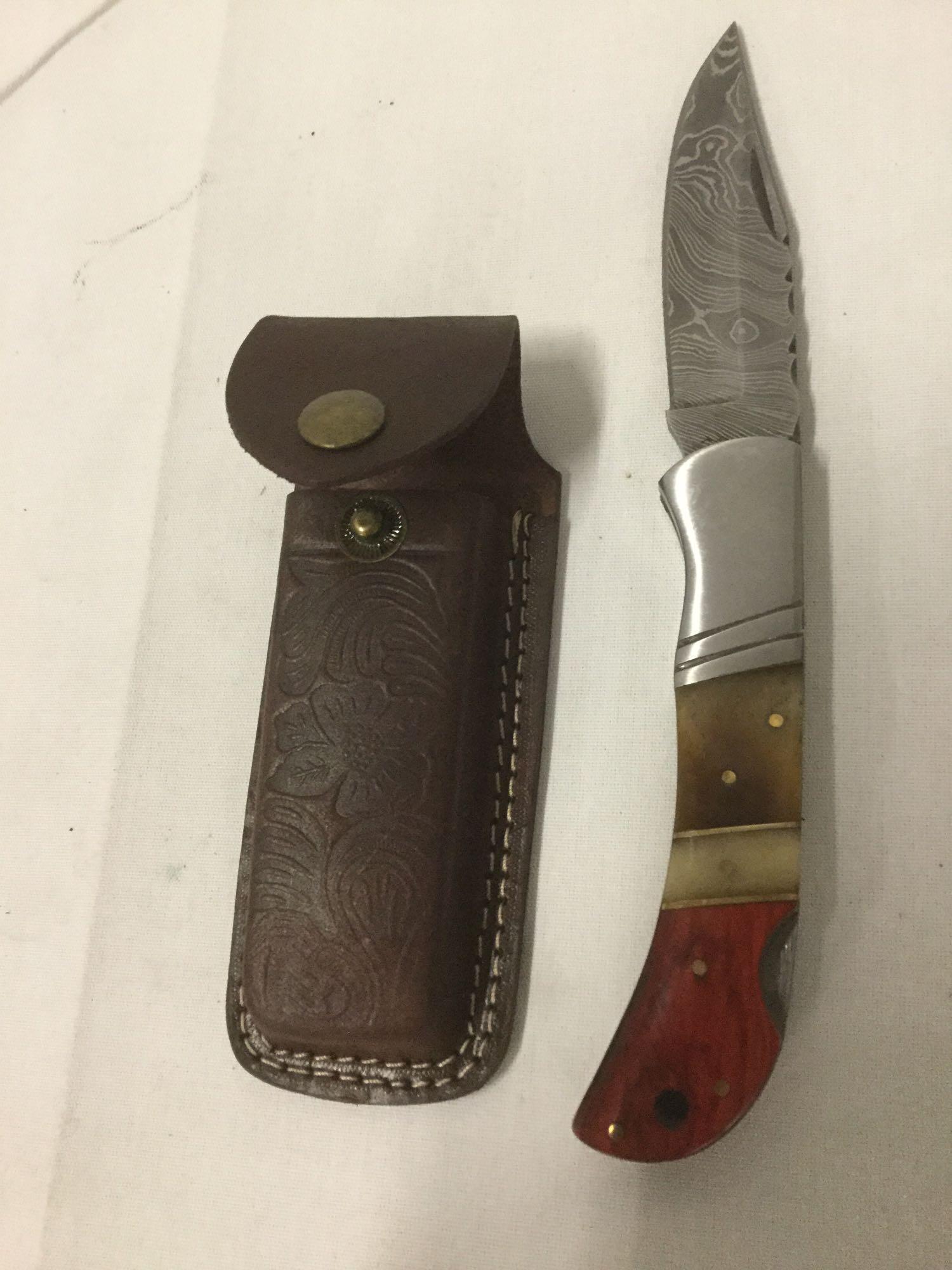 Lot of 2 vintage knives incl. pocket knife with triple inlay handle and bone handled hunting knife