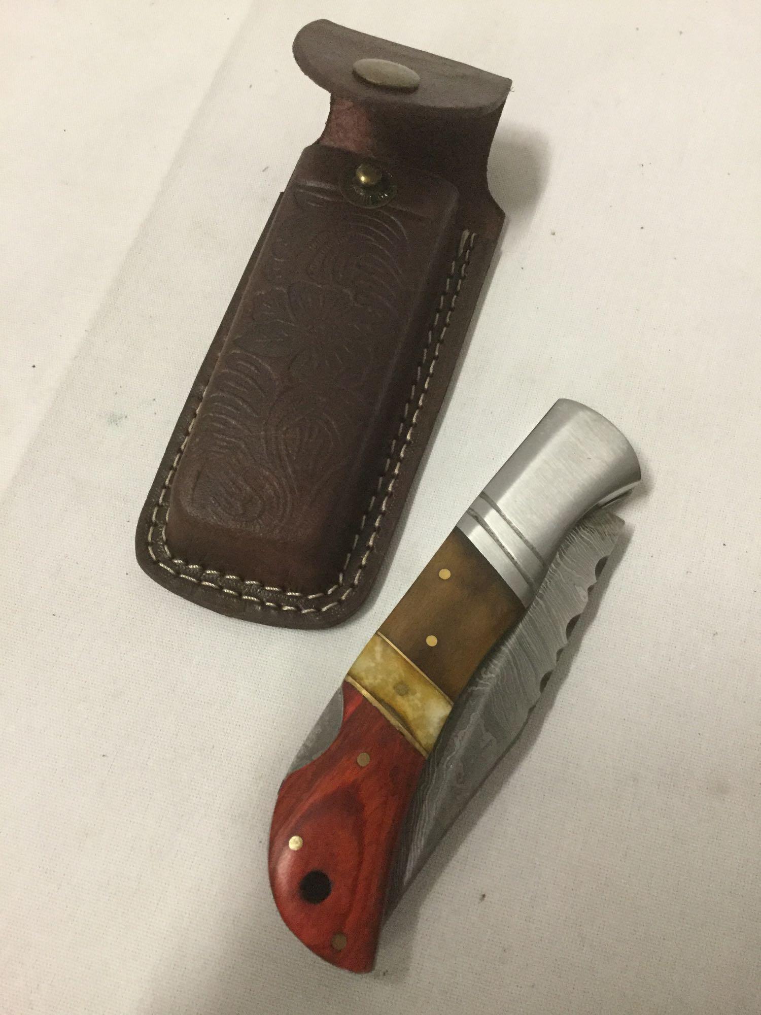 Lot of 2 vintage knives incl. pocket knife with triple inlay handle and bone handled hunting knife