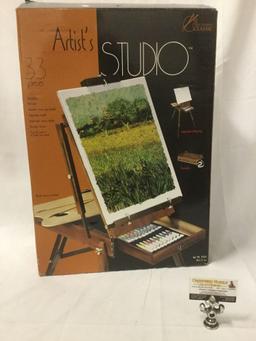 Art Studio Classic Artists Studio like new in box, 33 pieces included, portable easel, paints, etc