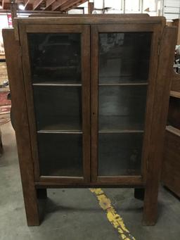 Antique thick mission style oak 3 tier glass front bookshelf / cabinet