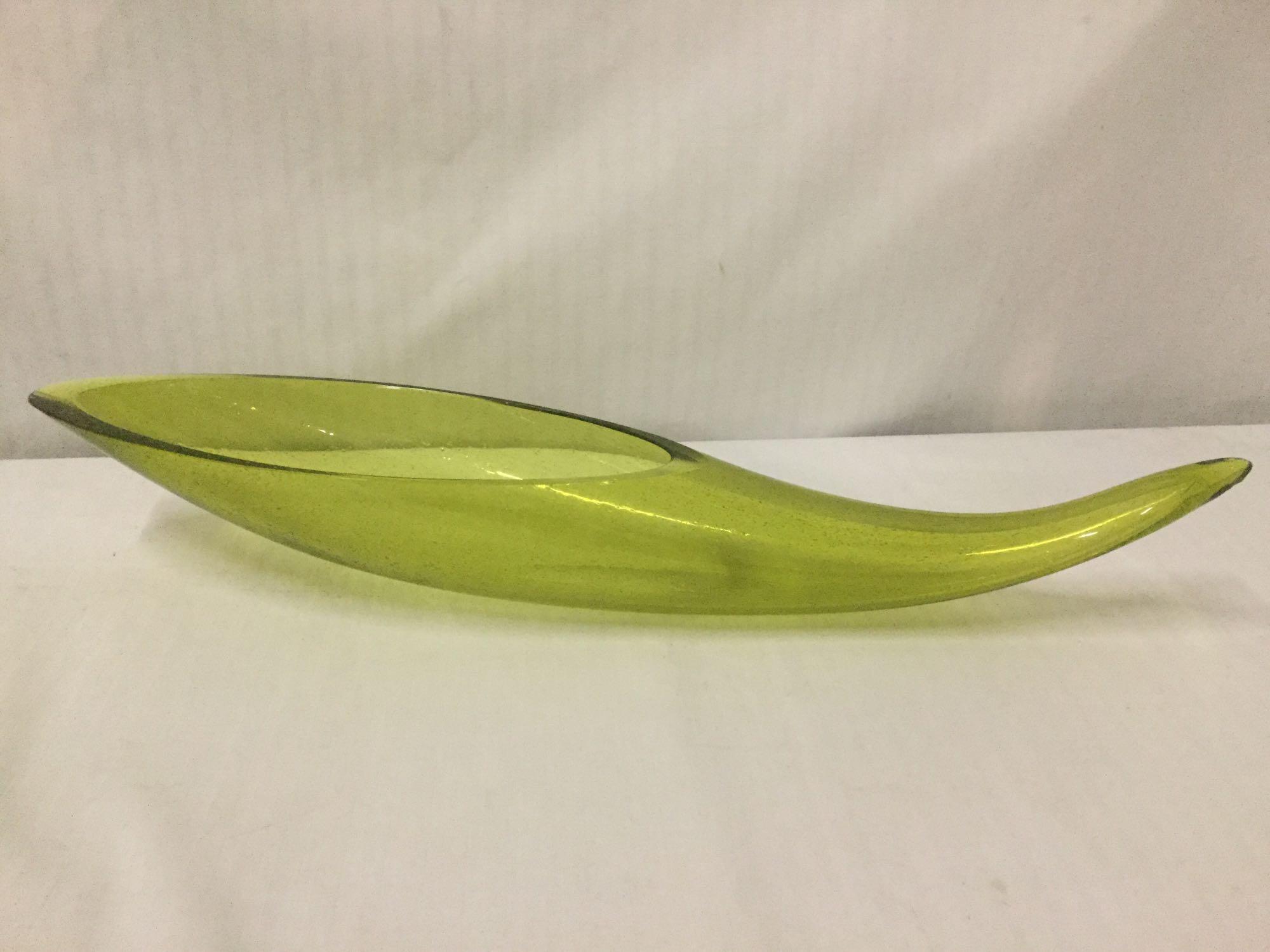 Vintage Chartreuse Horn designed by Winslow Anderson, Blenkos 1st Designer - great piece