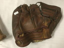 4 vintage sport equip. items incl woven fishing creel basket, Louisville slugger and more