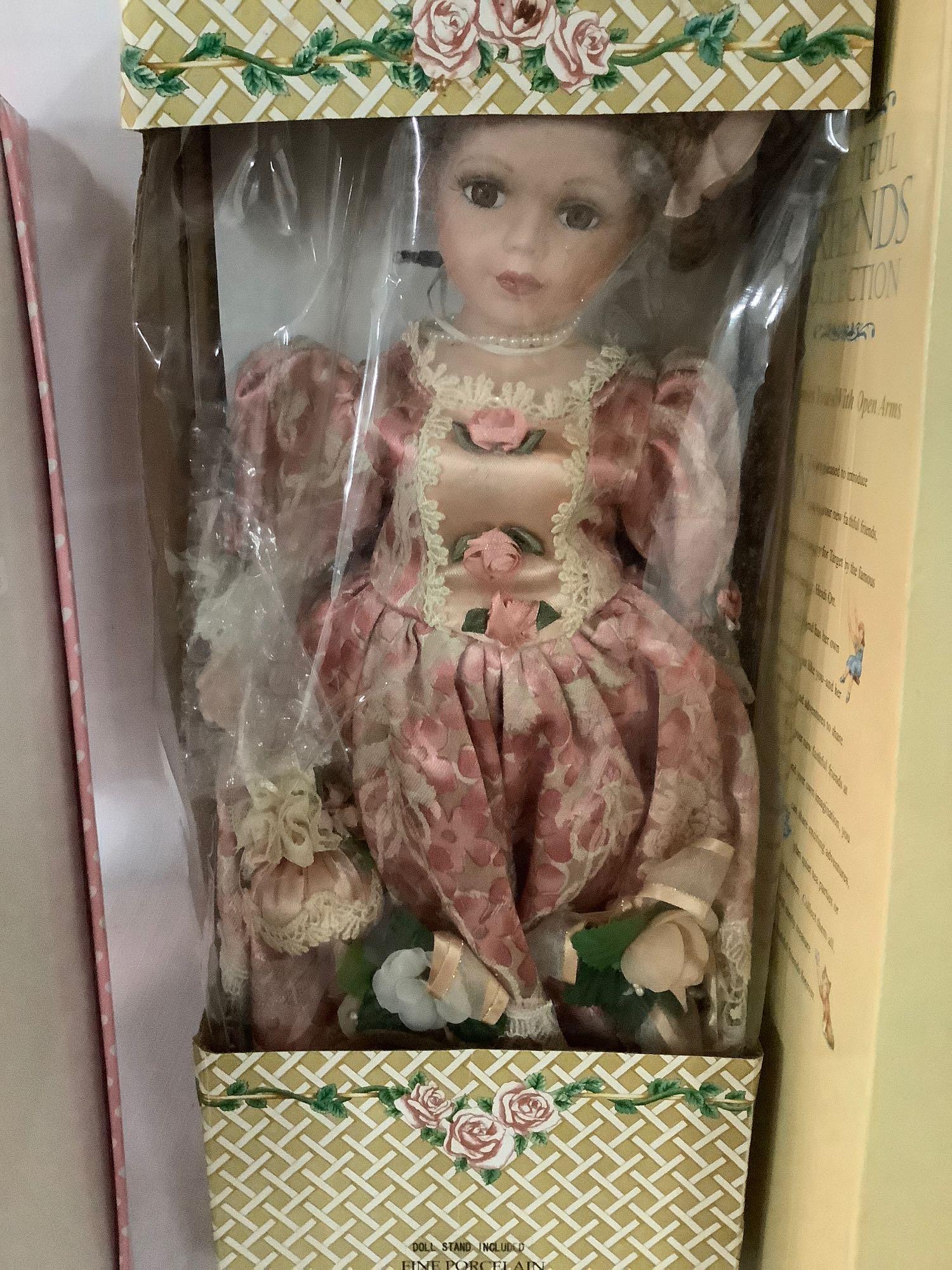 3x collectors dolls in original boxes; Effanbee 1996 Patsy Joan (head off), Crownie fine porcelain,