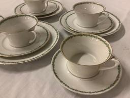 13 pc collection of vintage Hutschenreuther - Selb Bavaria - Cacilie pattern gold rimmed tea set