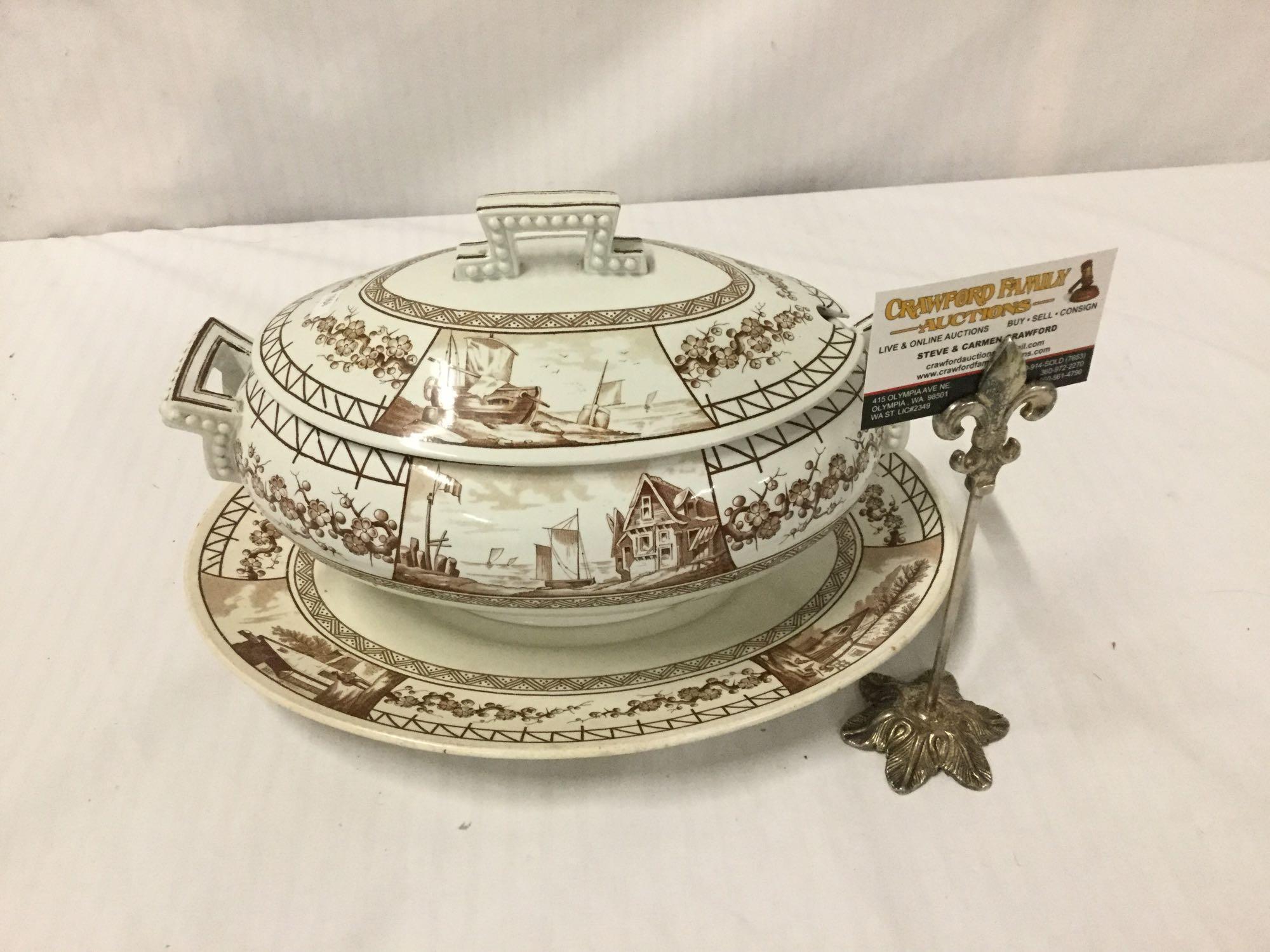 Large KW Esther Moore & Co Porcelain soup tureen/serving dish with plate - no spoon as is