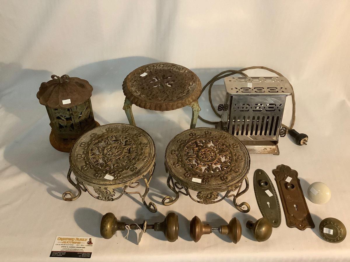 Lot of antique home metal decor incl. Hotpoint electric toaster, 3x ornate plants stands etc