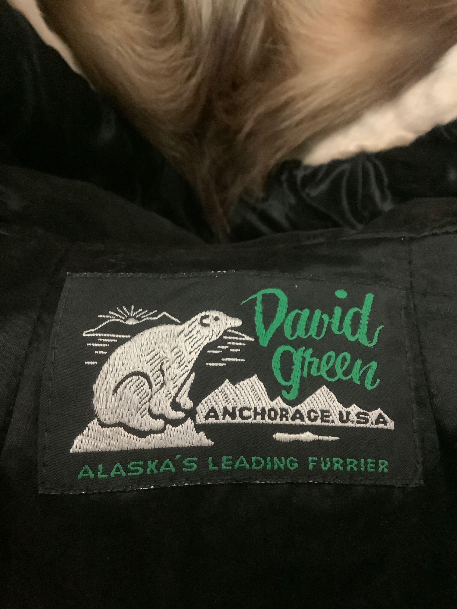 David Green (Anchorage, AK) Alaskan Wolf fur coat/parka, very nice condition, approx size 2XL