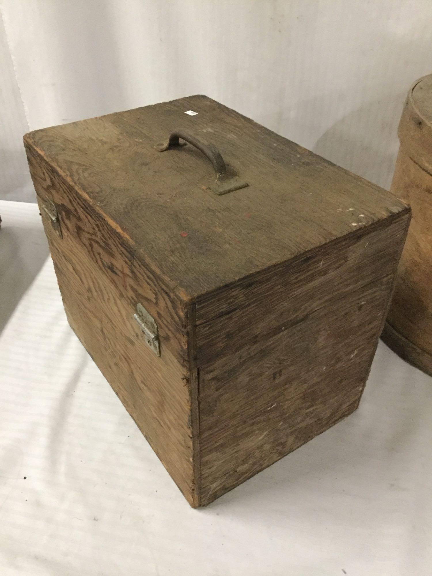 Collection of 3 vintage wooden boxes, including DuPont Hi-Velocity Gelatin Explosives crate