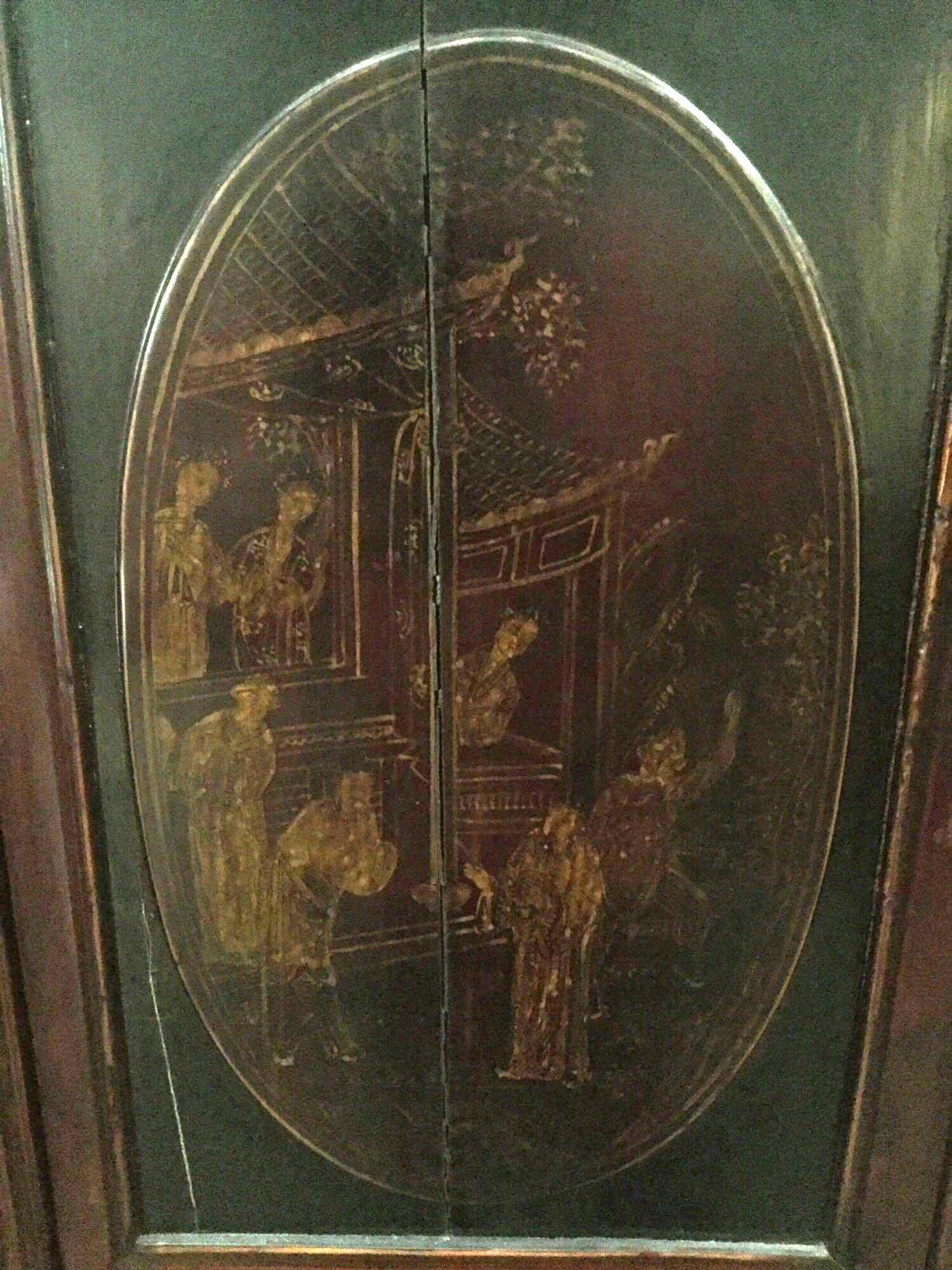 Antique 4-drawer 2-cupboard Chinese cabinet with bird design and scenes of Chinese life