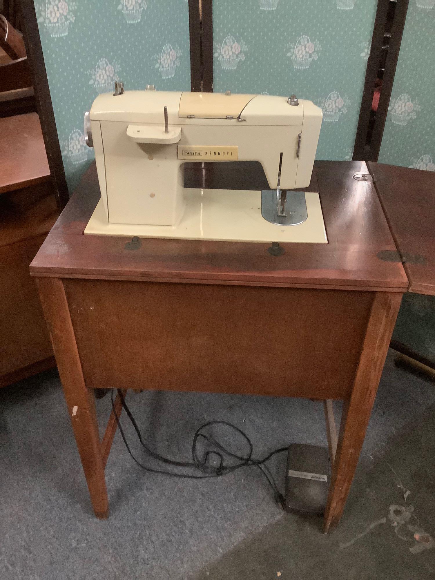 Vintage Sears Kenmore Solid State sewing machine table. Untested. approx 31x24x18 inches....