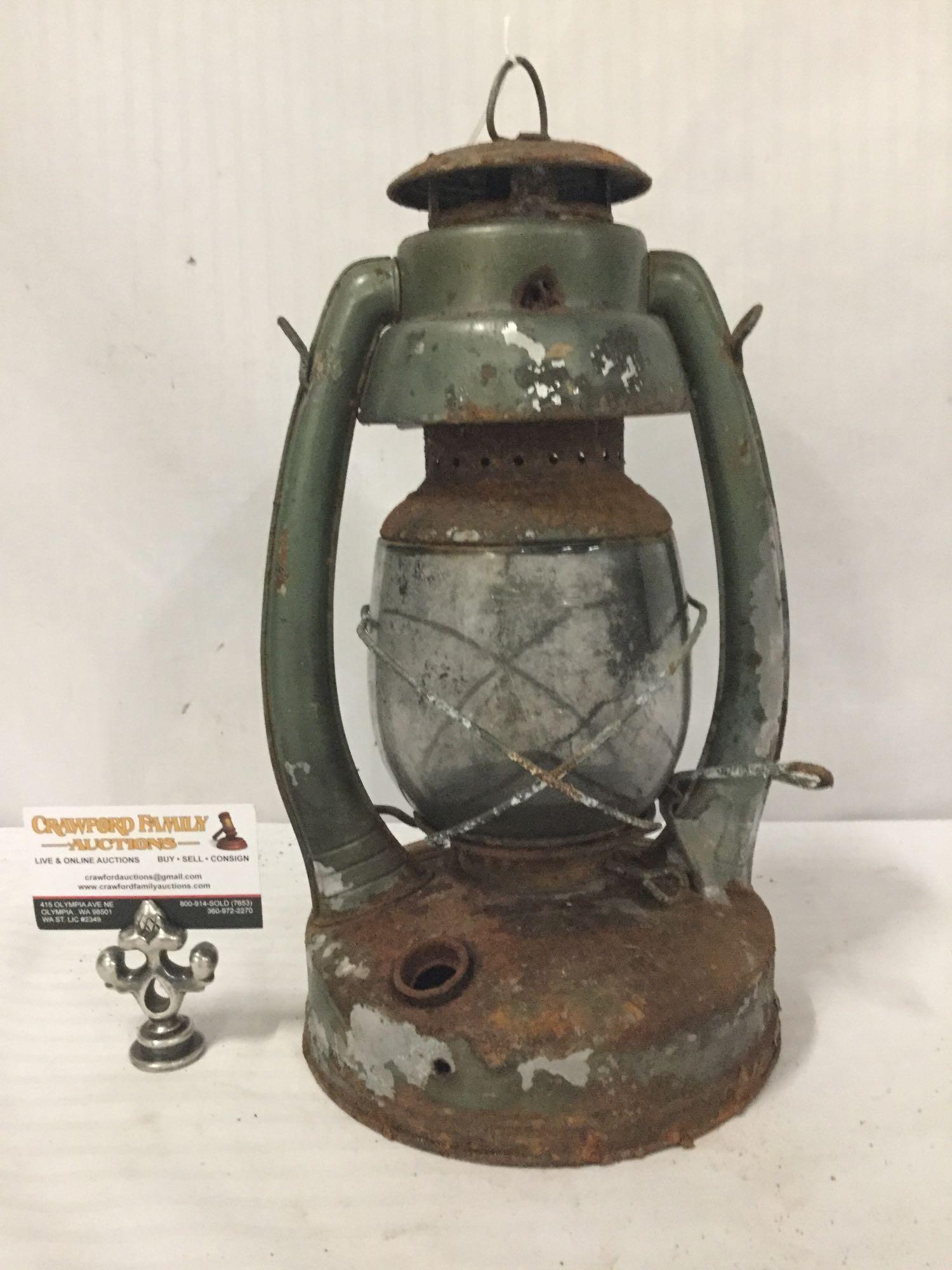 Lot of 3: 2 vintage Embury gasoline lanterns & Dietz D-Lite 22 lantern. Two have no glass.