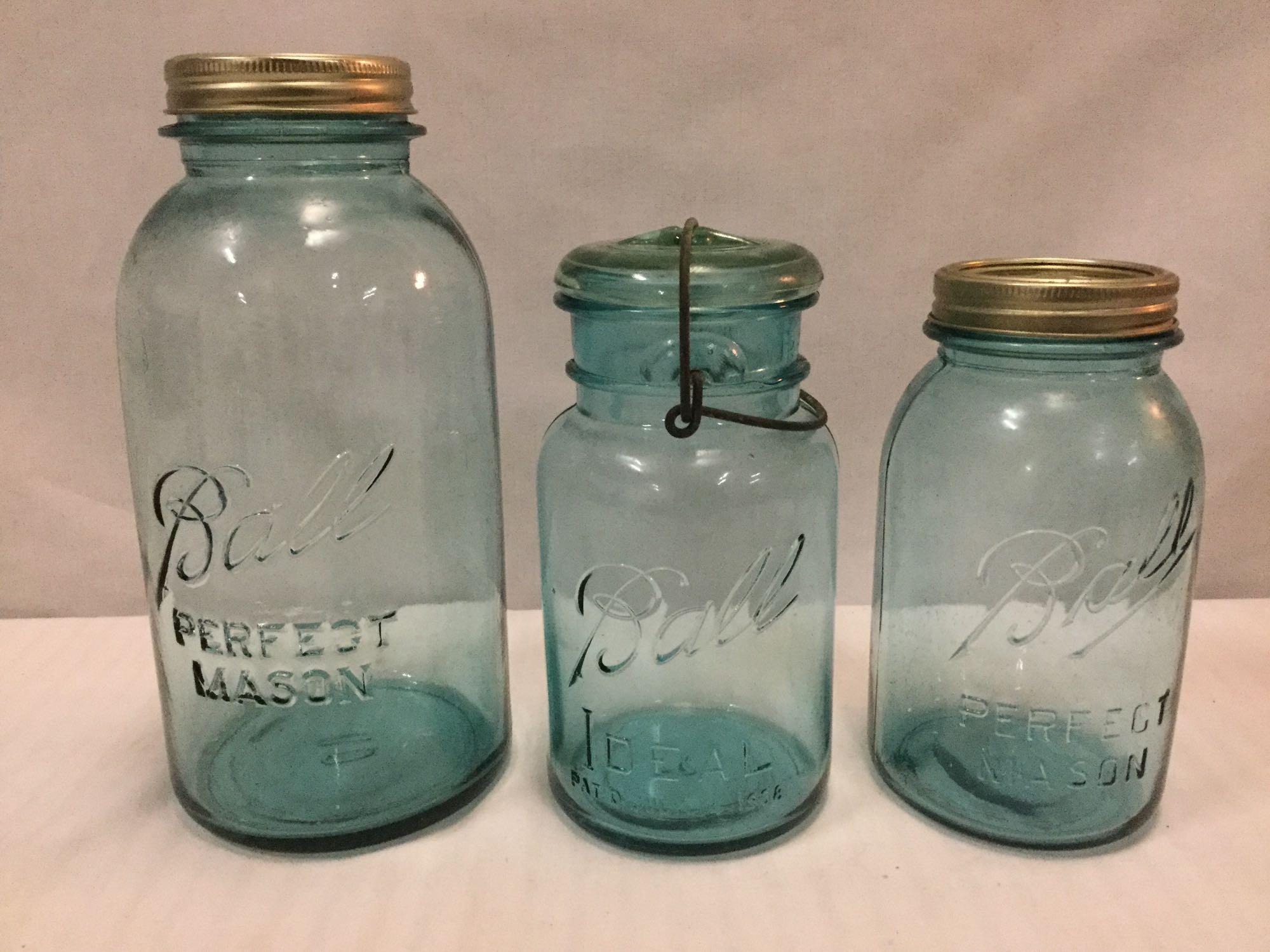 18 pc collection of antique & vintage Ball, Reliance & Atlas mason jars