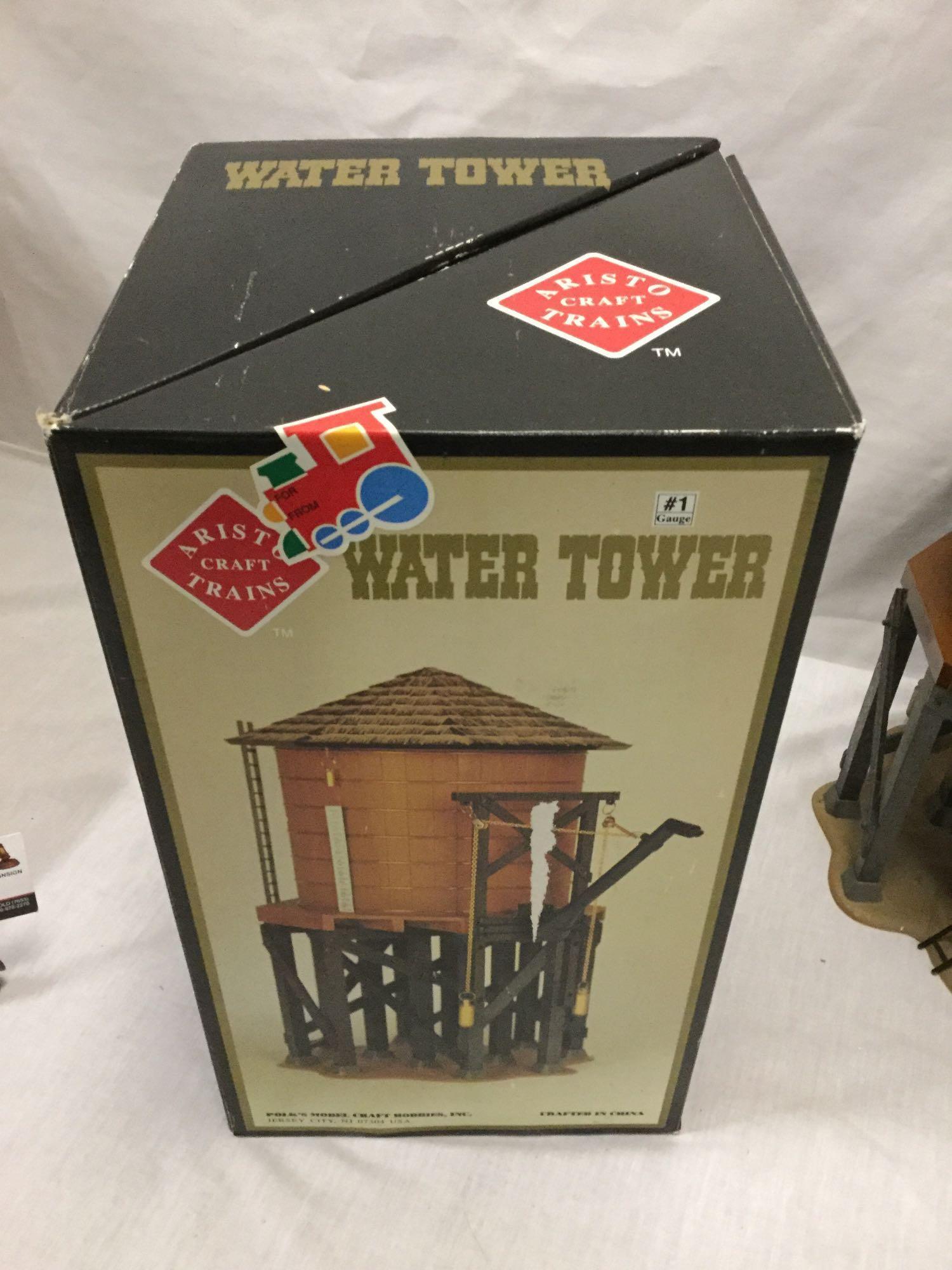 Artisto Craft Trains Art 7103 Water Tower diorama structure in original box.