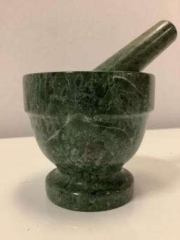 Vintage marble mortar & pestle, nice condition, approx. 3.5 x 3 in.