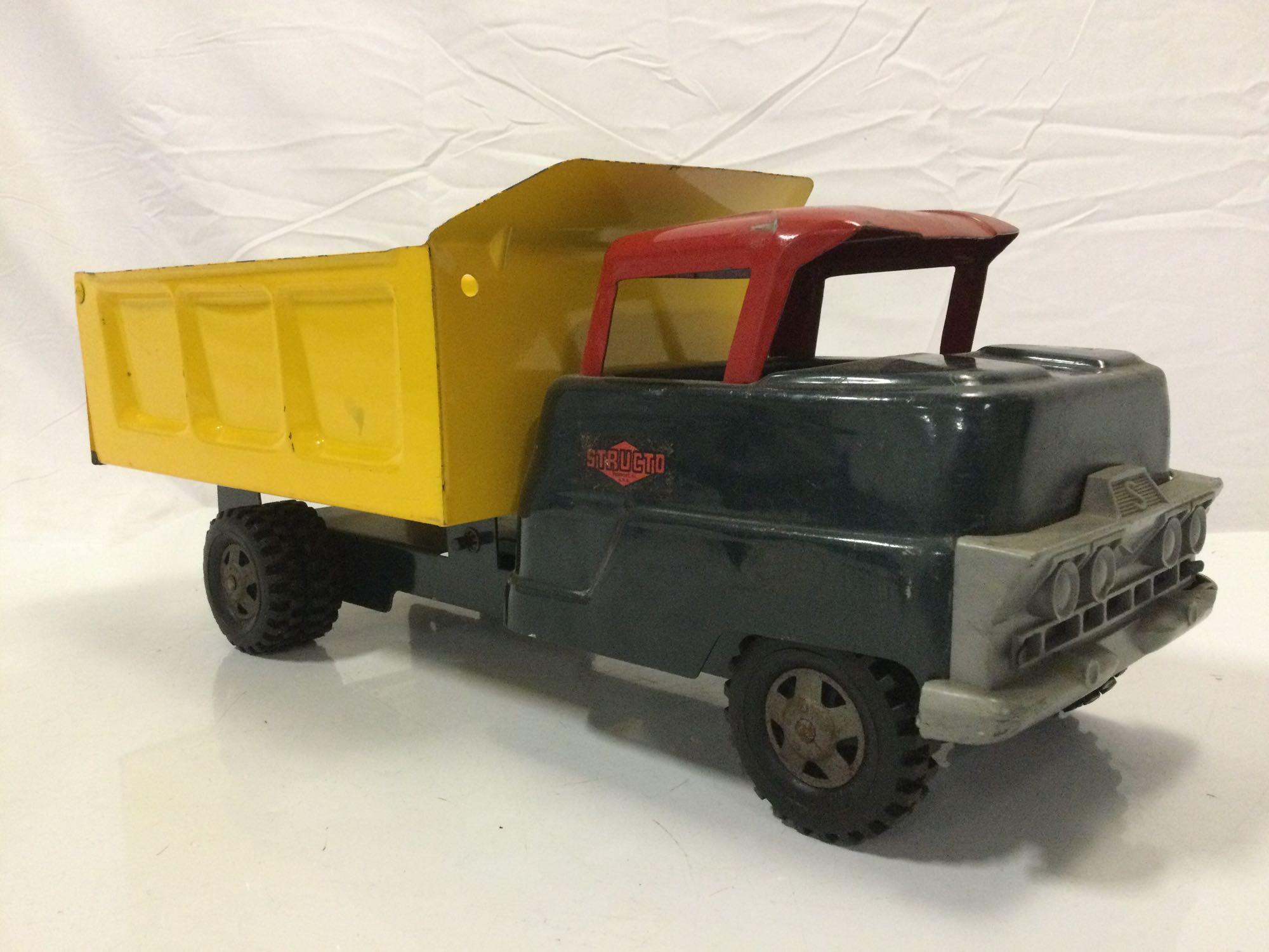 Vintage STRUCTO Freepoint ILL pressed steel toy hydraulic dump truck