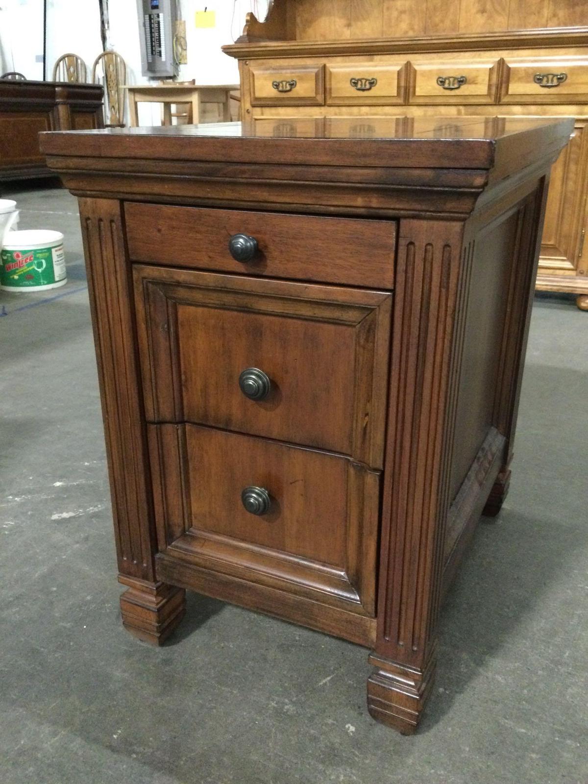 Wood 3-drawer nightstand/ end table, approx 16 x 22 x 23 in.