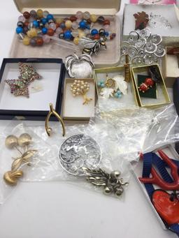 Large selection of fashion jewelry nice lot some signed pieces Trifari etc..