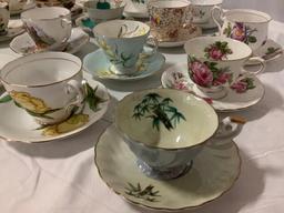 19 vintage fine china tea cup and saucer sets, England, Japan, see pics.