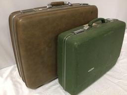 2 pc. vintage luggage / suitcase lot: Forecast - plastic, Escort American - vinyl, shows wear.