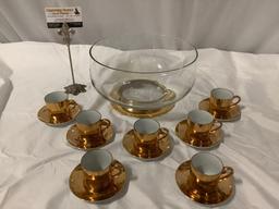 15 pc. lot of FF - Fitz & Floyd Saks Fifth Avenue gold porcelain demitasse cup & saucer sets w/