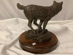 Survival Quest by Bradford Williams cast wolf sculpture on wood base, numbered 214/950, Big Sky