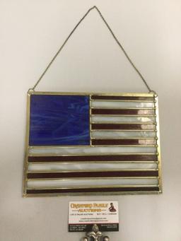 Vintage stained glass hanging art piece in the style of US American flag, approx 10 x 7.5 in.