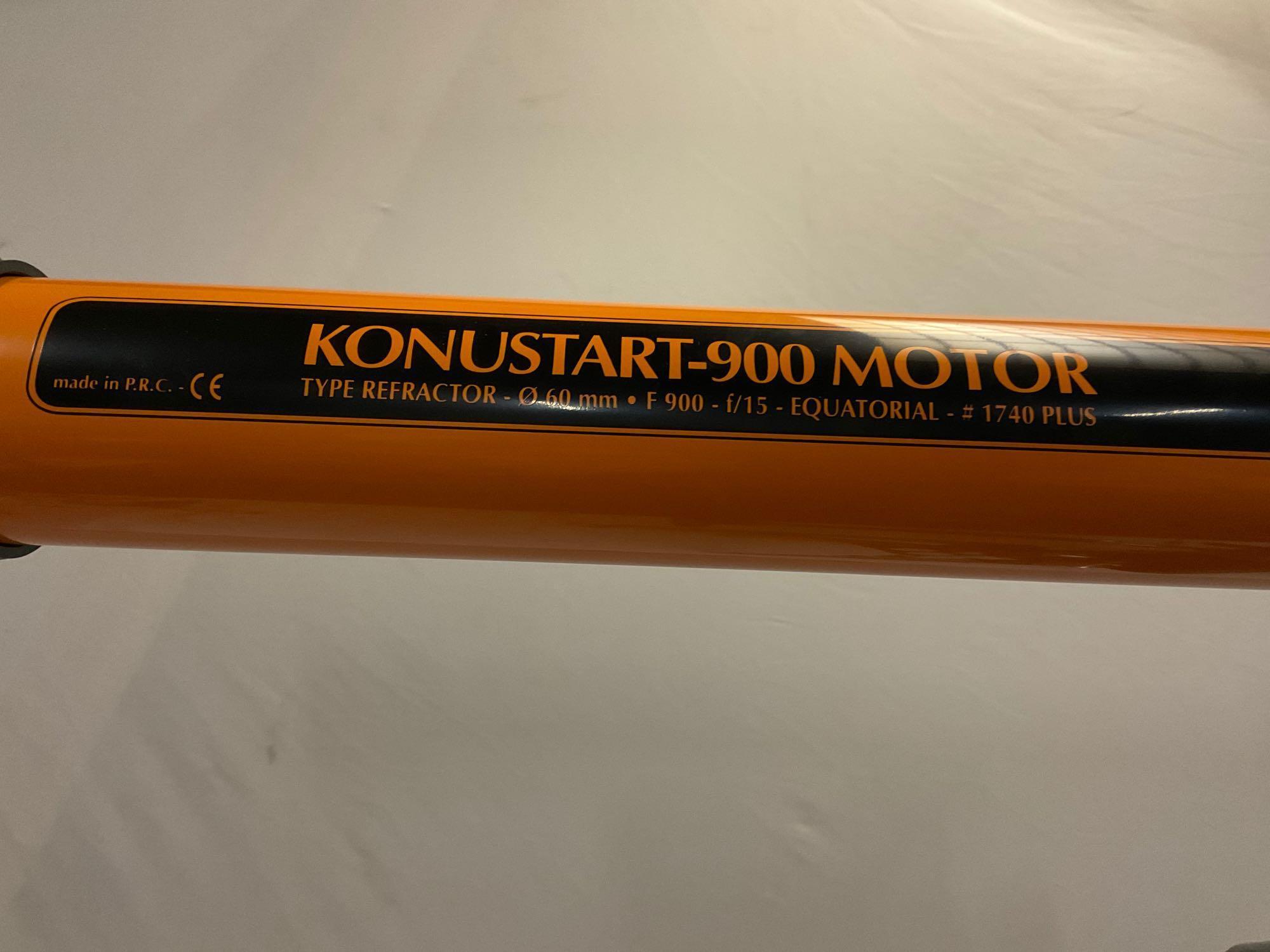 KONUS Konustart-900 Motor telescope w/ stand, sold as is