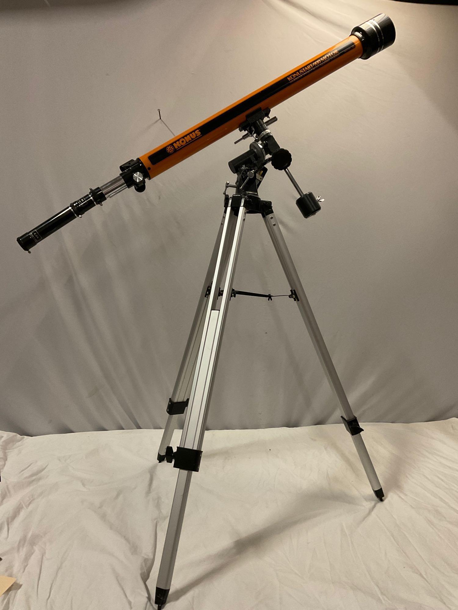 KONUS Konustart-900 Motor telescope w/ stand, sold as is