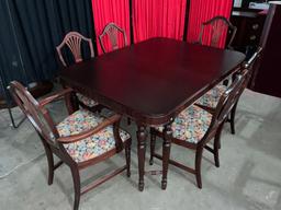 Stunning Antique Mahogany(?) Dining Table with 6 Chairs and Leaf, see desc
