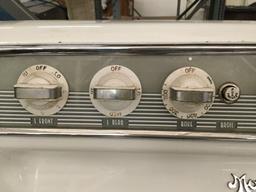 Vintage mid century Monarch FH188W iron range oven w/ manual, good condition. sold as is
