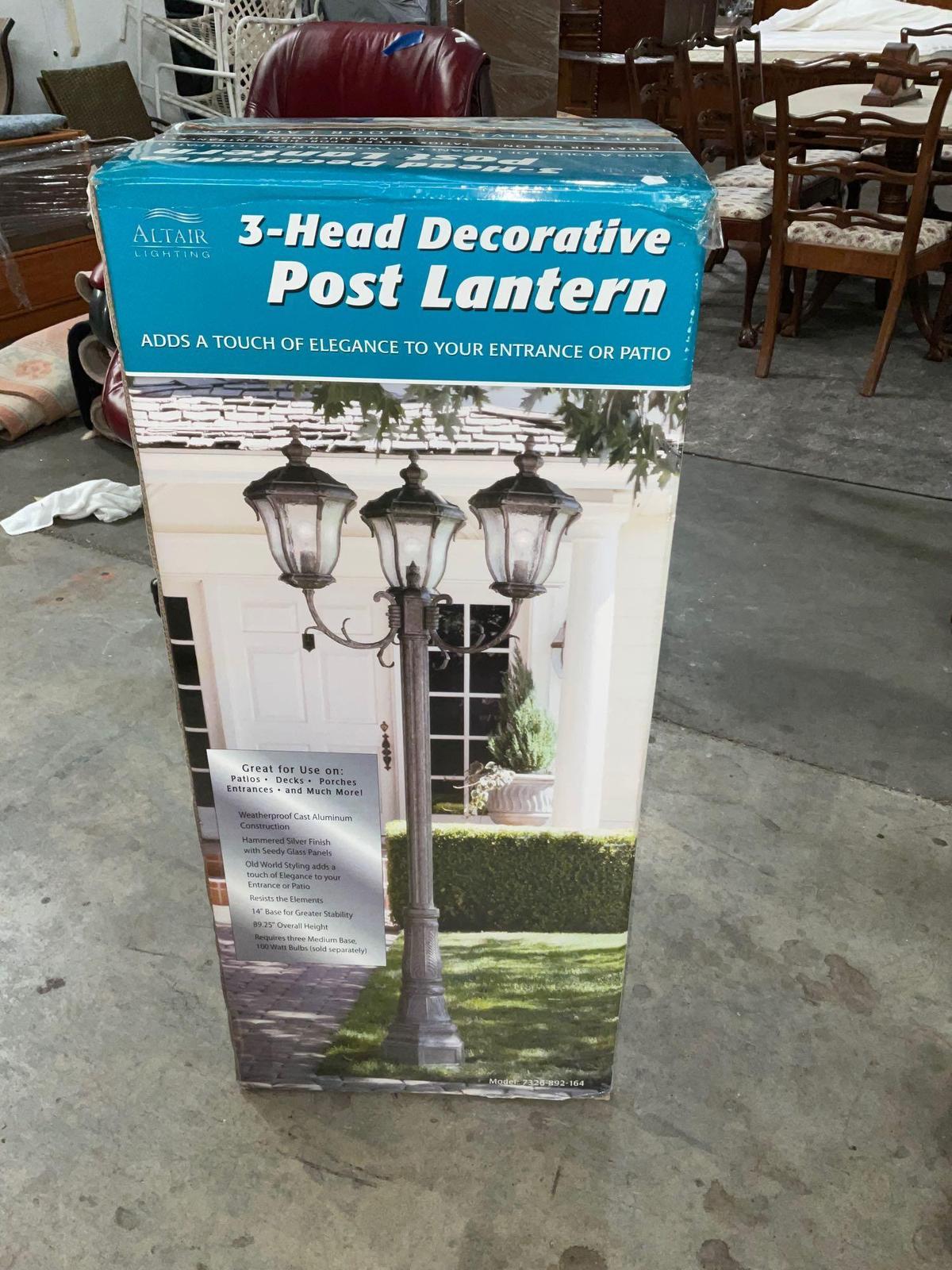 Altair lighting Three head outdoor decorative post lantern new in box