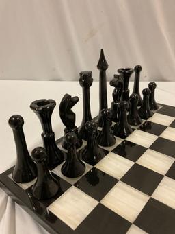 stunning marble chess set, approx 14 x 14 x 6 in. very nice condition