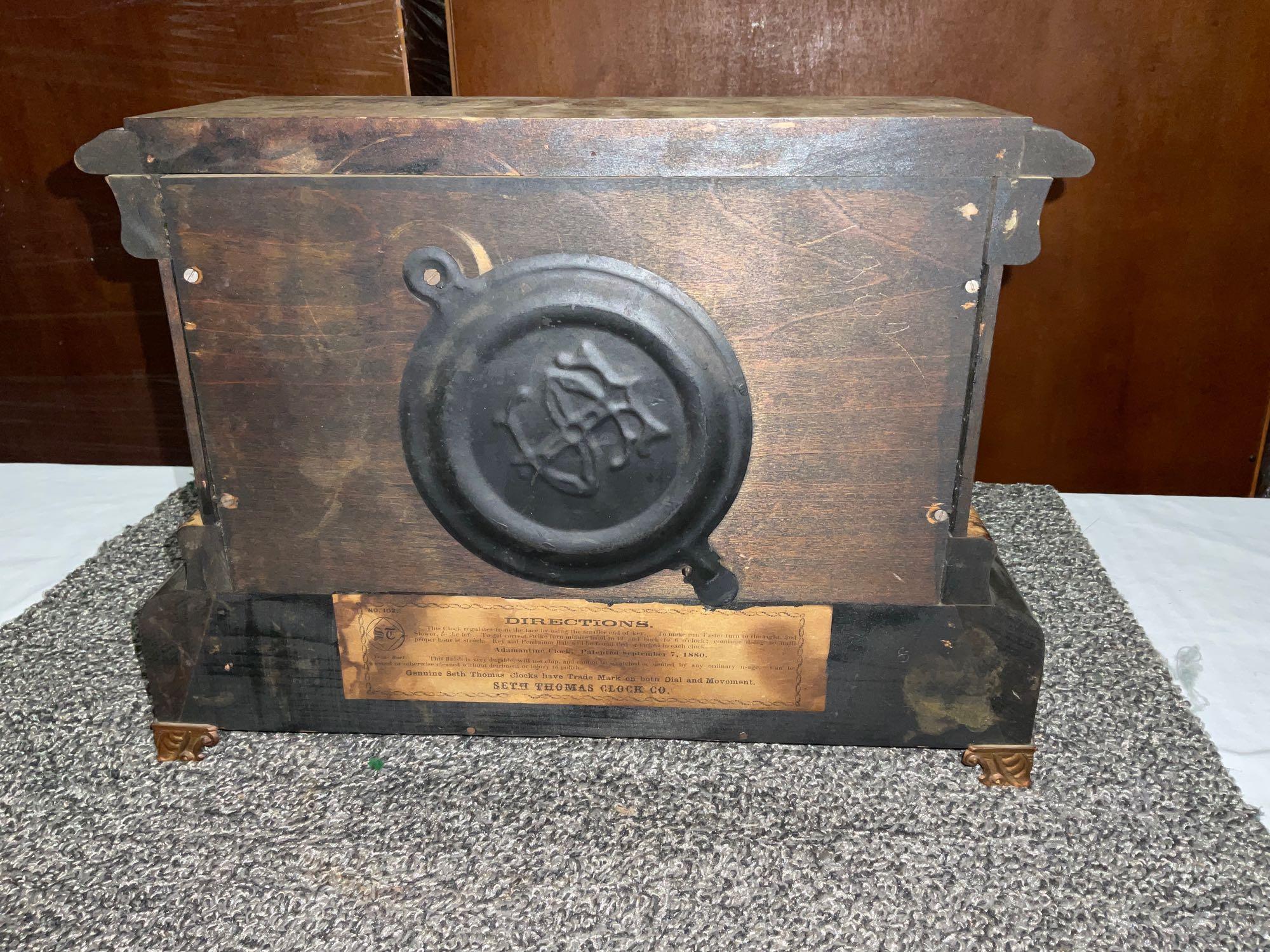 Gorgeous antique 1880 Seth Thomas wooden mantle clock w/ keys & pendulum