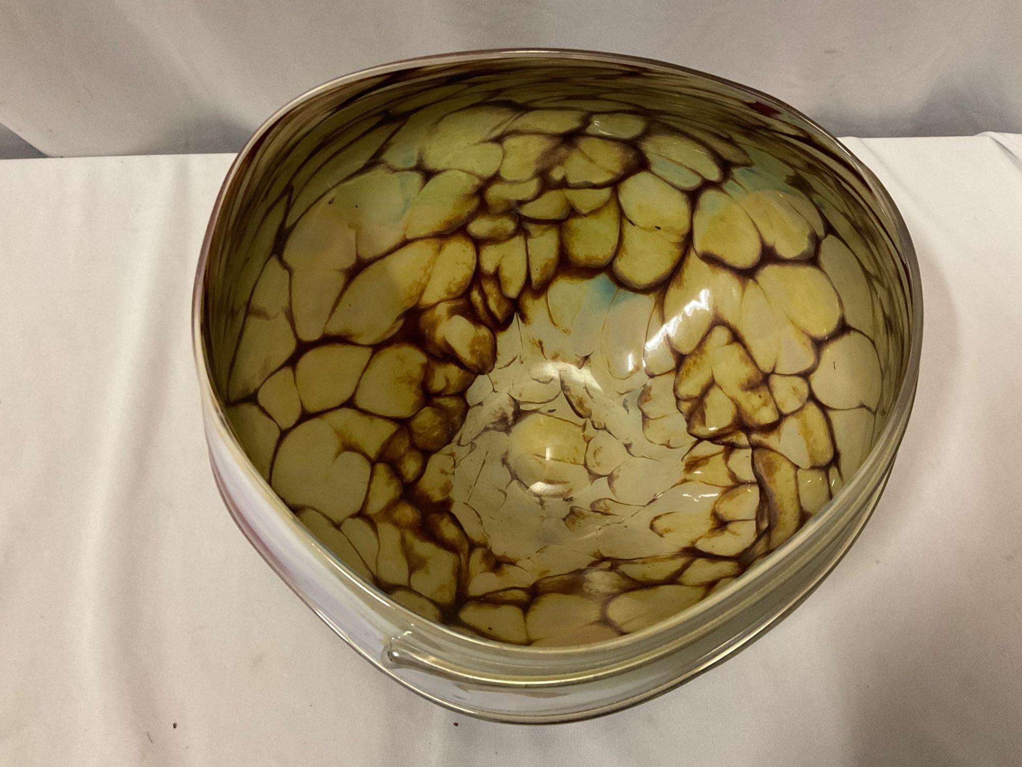 Stunning multi-color signed RYNO GLASS handmade art glass bowl
