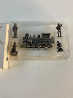 1993 vintage The American pewter collection/5X different solid pewter figurines