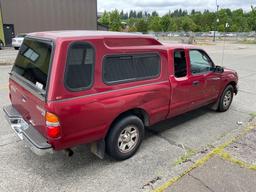 2001 Toyota Tacoma SR5 extra cab Pick up , w/ locking canopy 2.4 liter 4 cyl, super low miles 107442