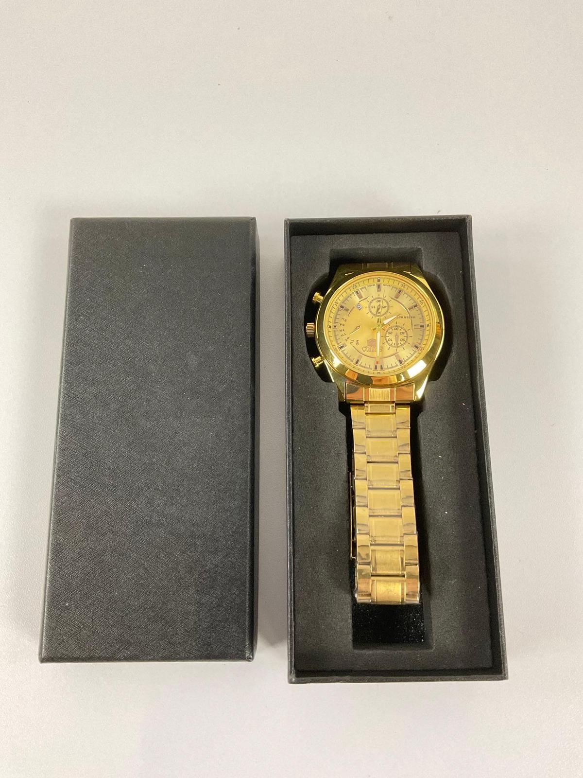 Amazing condition Seiko Seiko 5 Gold, Chronograph, Quartz, Men's Watch Working