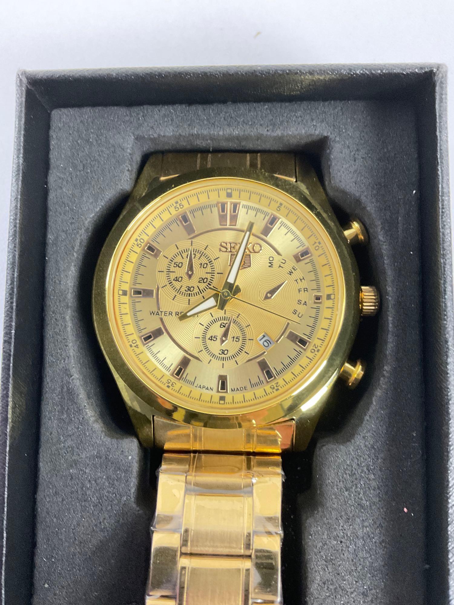 Amazing condition Seiko Seiko 5 Gold, Chronograph, Quartz, Men's Watch Working