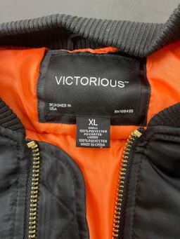 Victorious Jacket Size XL 100% Polyester Black/Orange