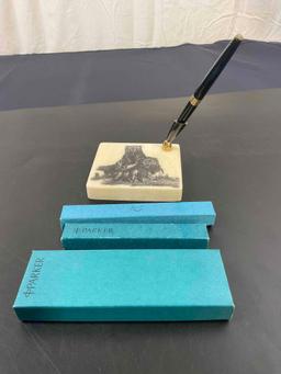 Parker Pen, Pen & Mechanical Pencil combo, pointer + Etched Pen stand of Grizzly Bears