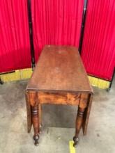 Antique Tiger oak drop leaf table with fold out legs - Stunning grain - Good condition